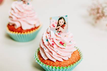 media/image/zuckerbild-cupcakeooDl1mcNtGOxI.jpg